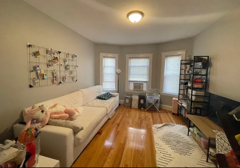 2 bed, 1 bath apartment for rent at 72 Frederick Ave Unit ., South Medford — photo 4 of 7