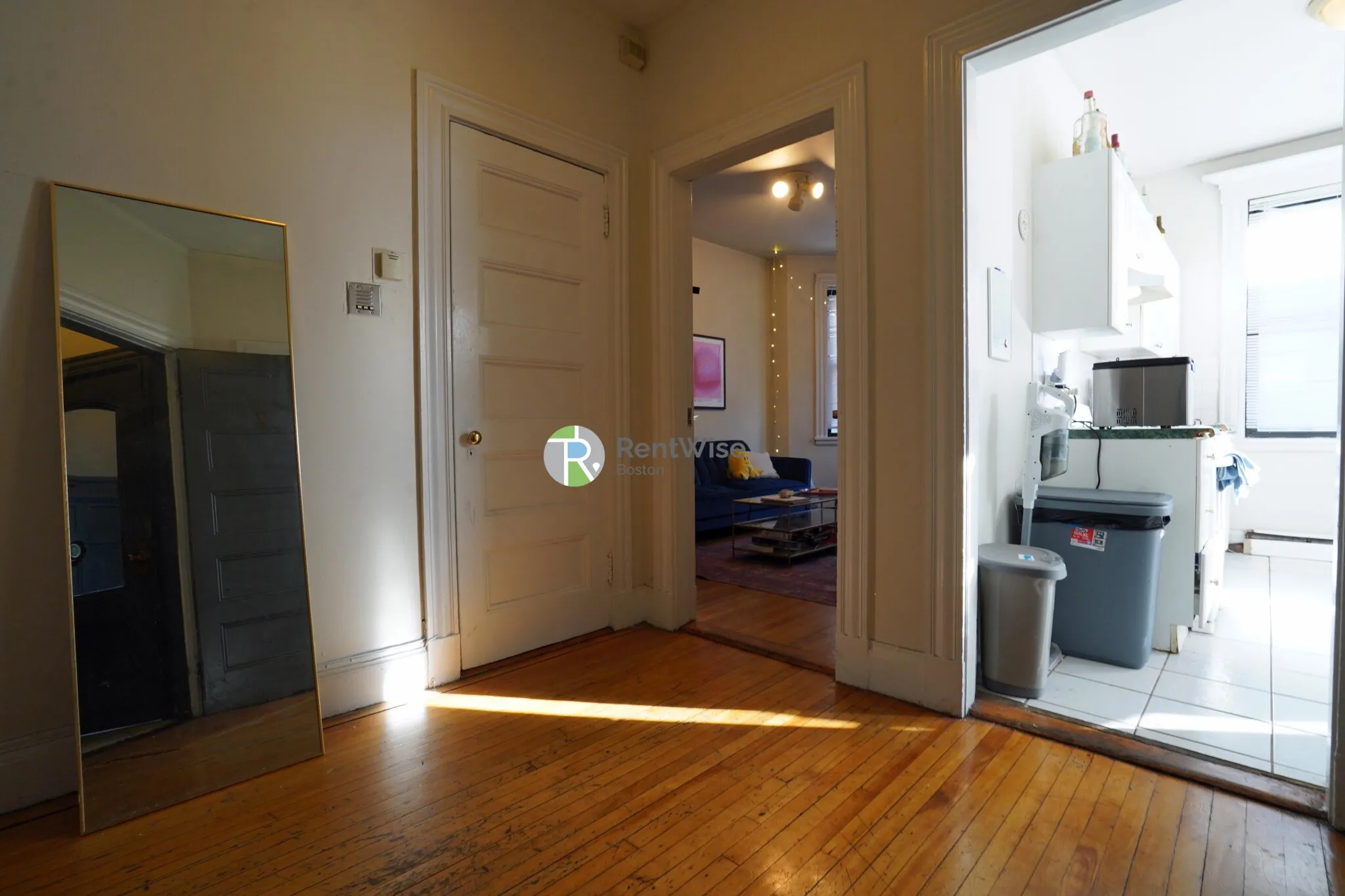 3 bed, 1 bath apartment for rent at 72 Gardner St Unit B2, Allston — photo 3 of 20