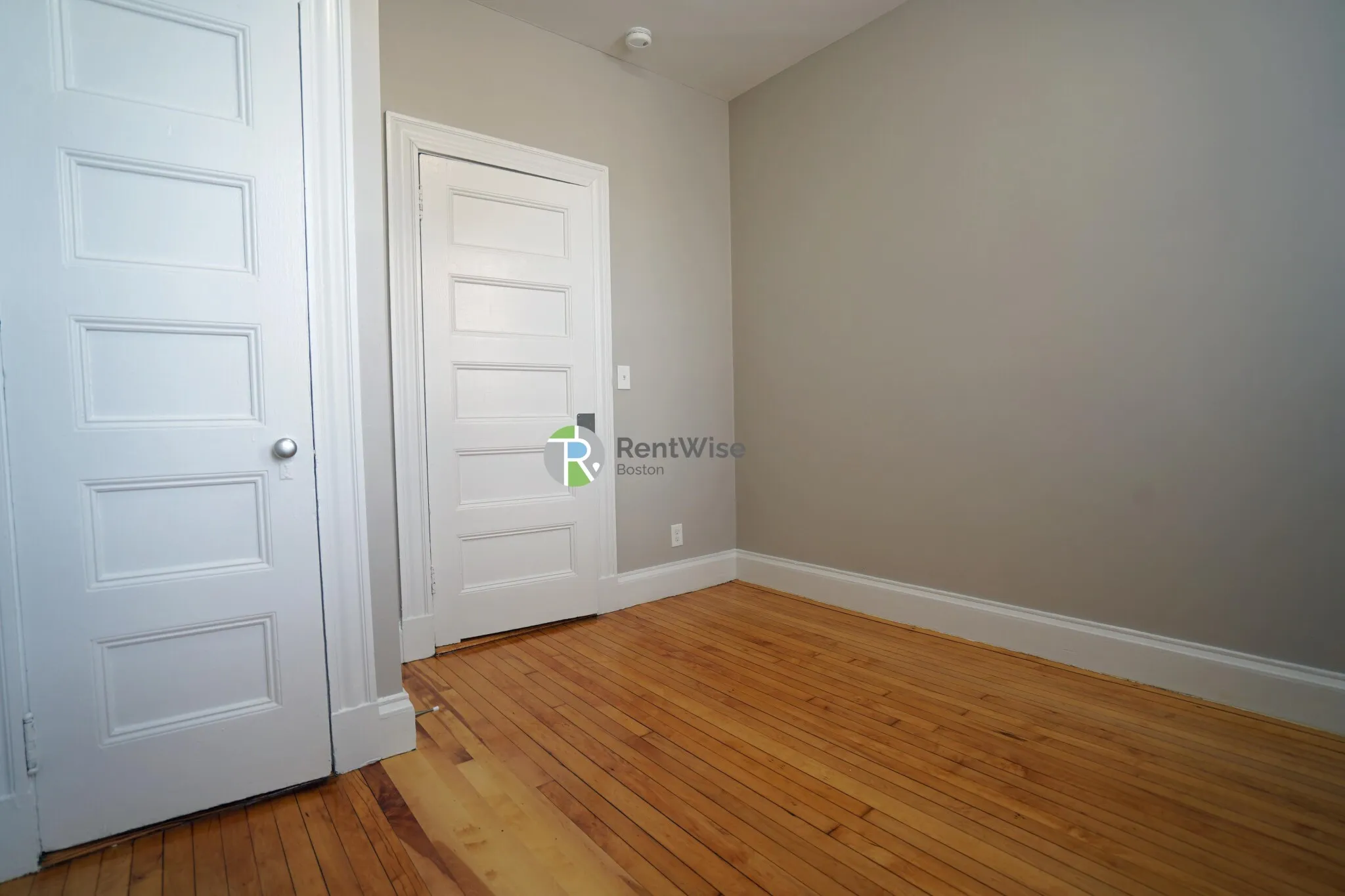 4 bed, 2 bath apartment for rent at 72 Gardner St Unit C1, Allston — photo 19 of 27