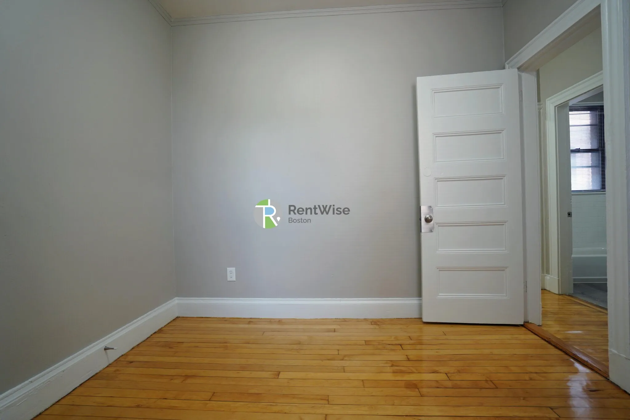 4 bed, 2 bath apartment for rent at 72 Gardner St Unit C1, Allston — photo 15 of 27