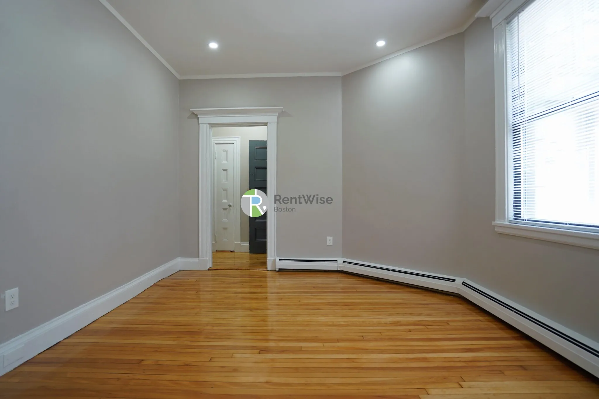 4 bed, 2 bath apartment for rent at 72 Gardner St Unit C1, Allston — photo 3 of 27