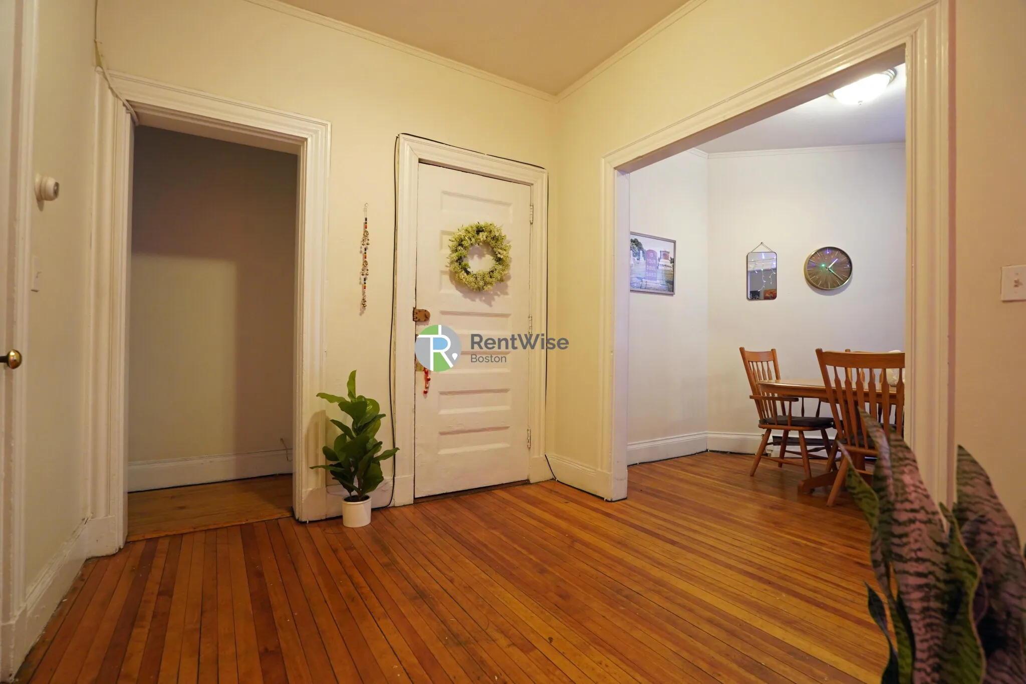 4 bed, 1.5 bath apartment for rent at 72 Gardner St Unit D1, Allston — photo 5 of 29