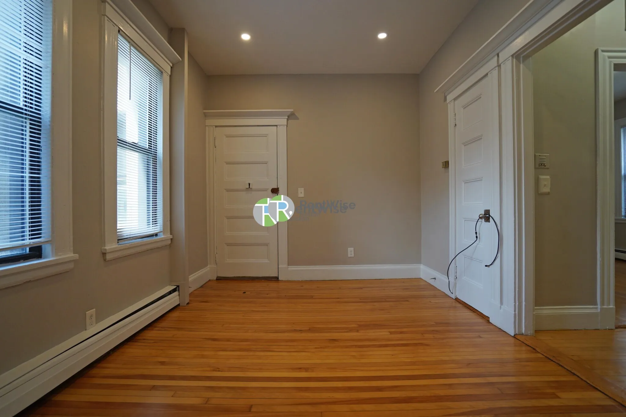 2 bed, 1 bath apartment for rent at 72 Gardner St Unit E-4, Allston — photo 2 of 15