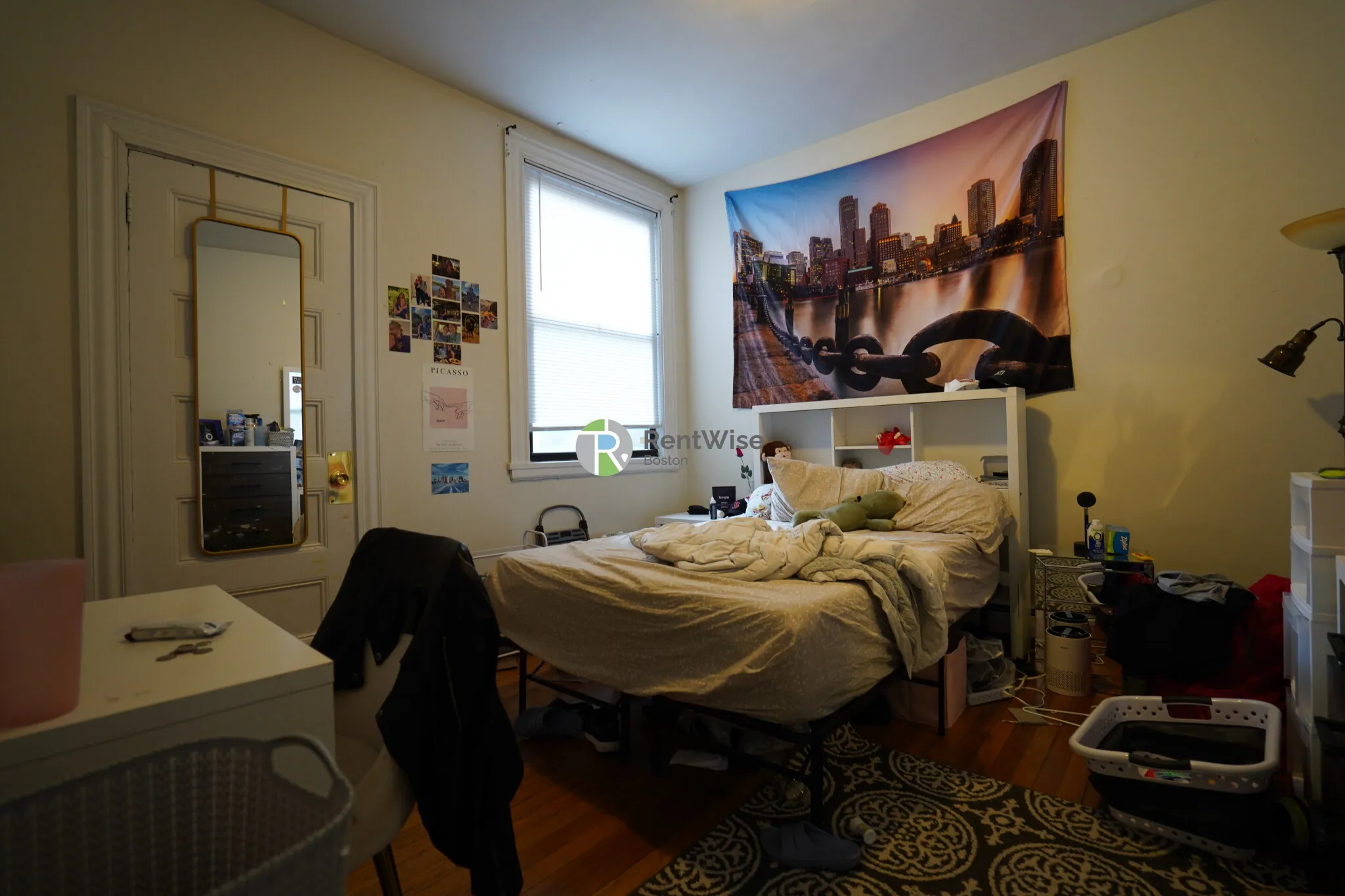 4 bed, 1.5 bath apartment for rent at 72 Gardner Ter Unit C2, Allston — photo 7 of 20