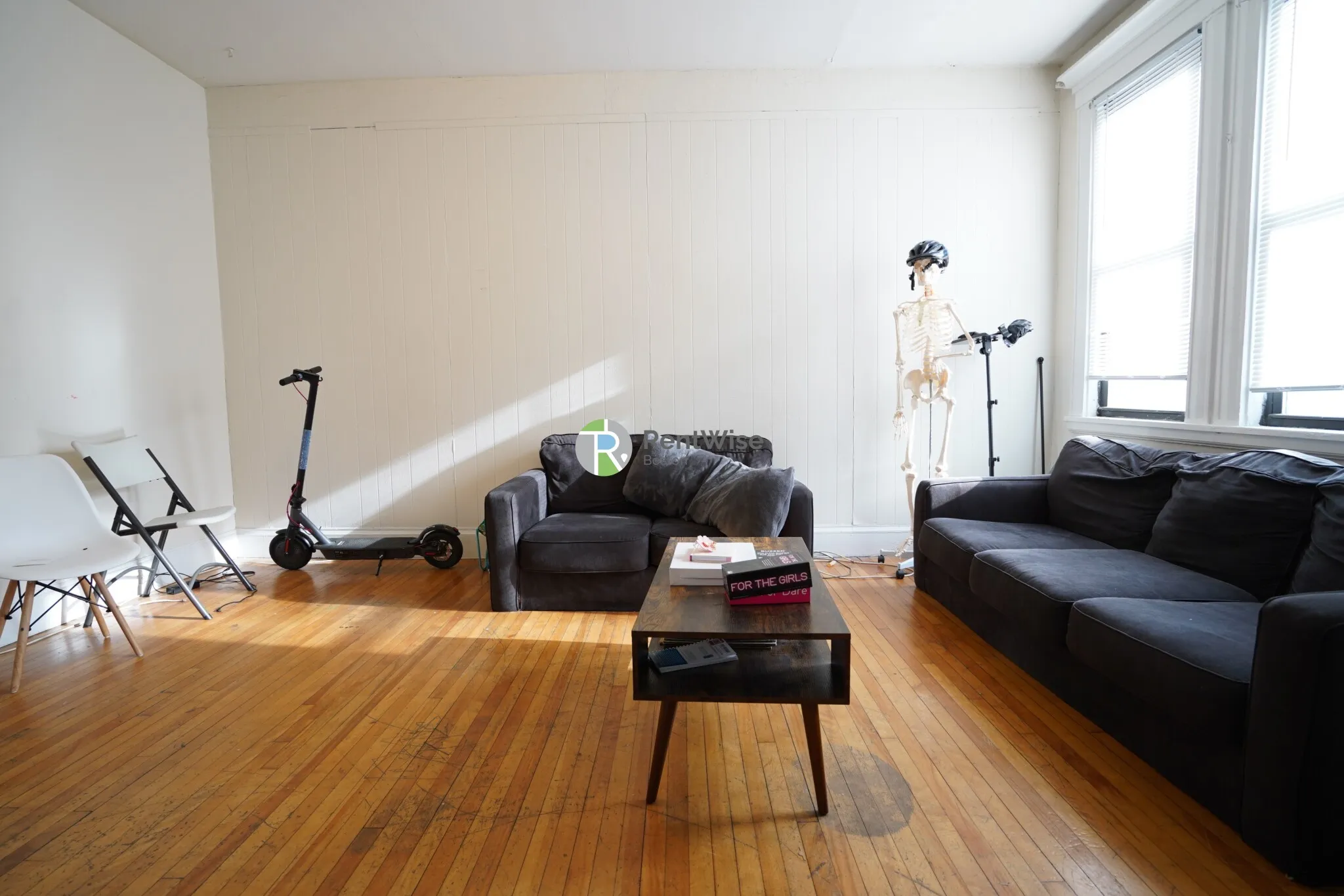 4 bed, 1.5 bath apartment for rent at 72 Gardner Ter Unit C2, Allston — photo 2 of 20