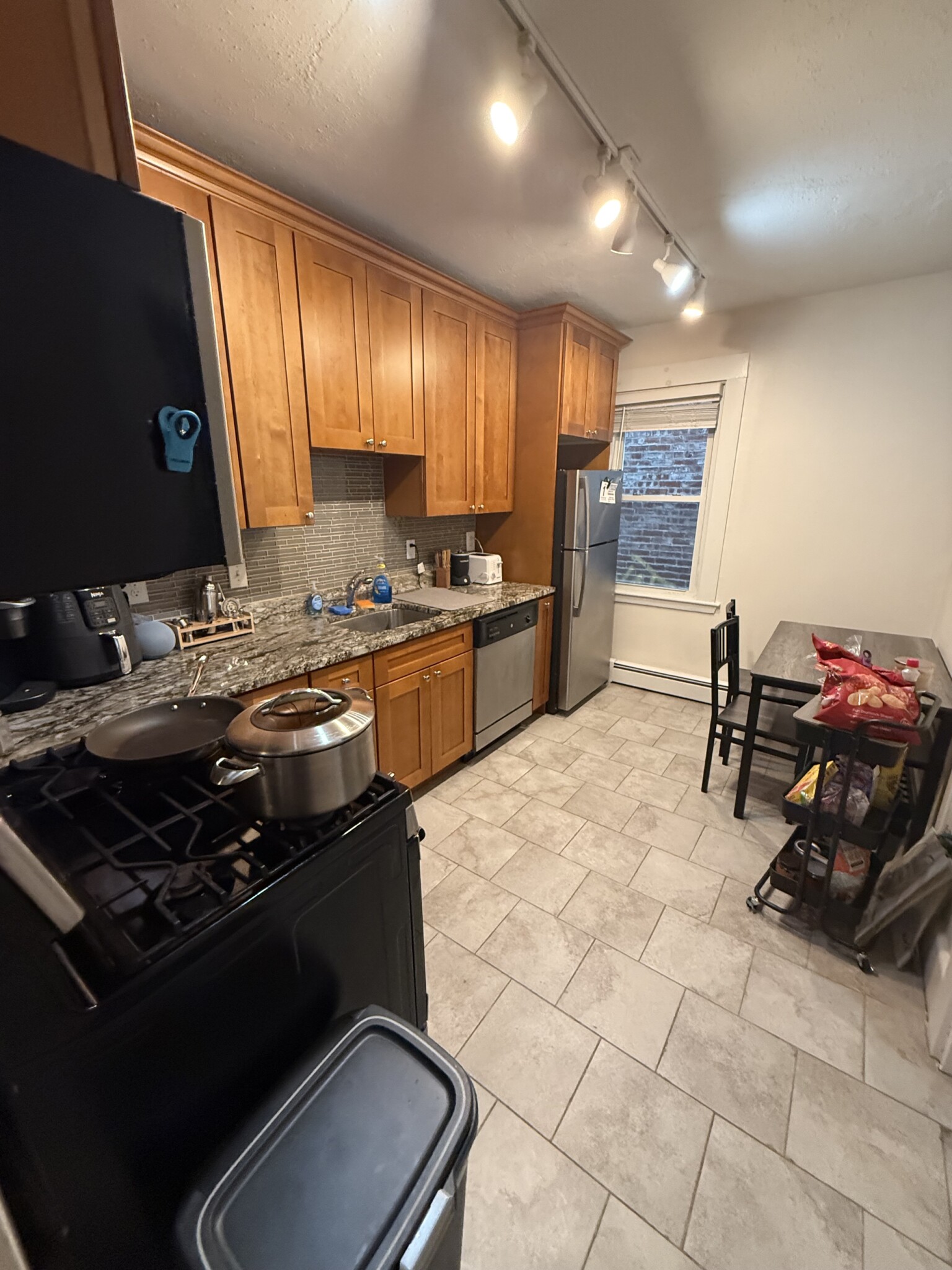 2 bed, 1 bath apartment for rent at 72 Gore St Unit 1, East Cambridge — photo 4 of 20