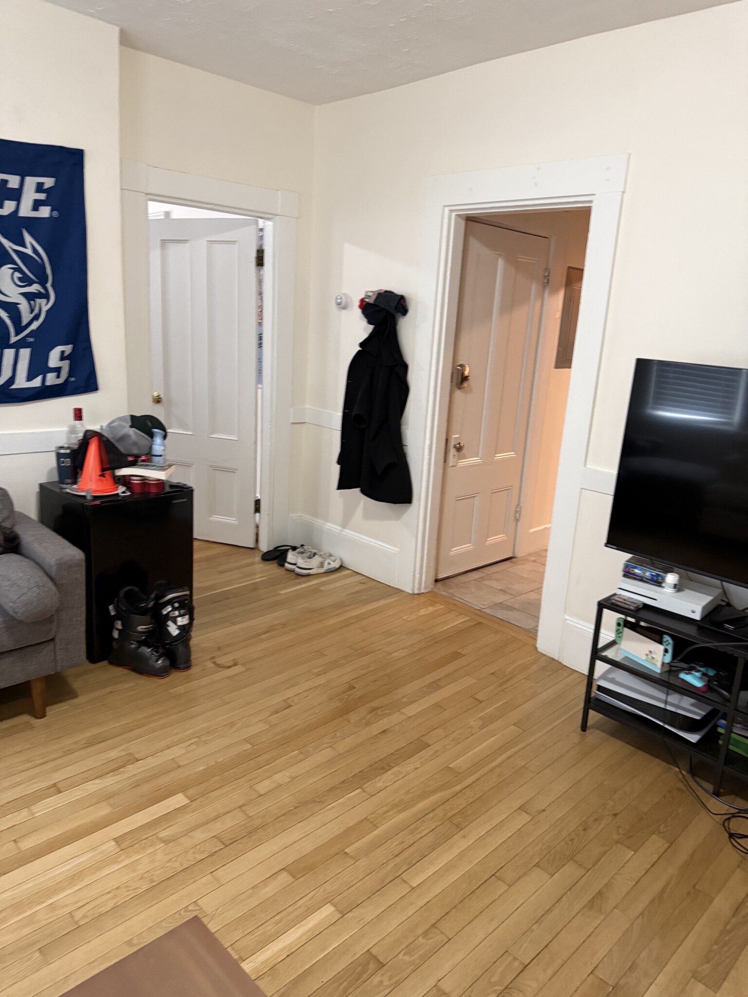 2 bed, 1 bath apartment for rent at 72 Gore St Unit 1, East Cambridge — photo 6 of 20