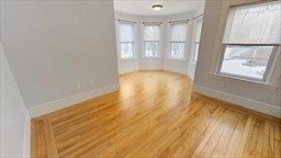 3 bed, 1 bath apartment for rent at 72 Grampian Way Unit 2, Dorchester — photo 8 of 27