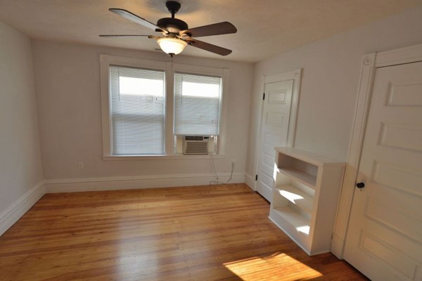 2 bed, 1 bath apartment for rent at 72 Grampian Way Unit 3, Dorchester — photo 6 of 10