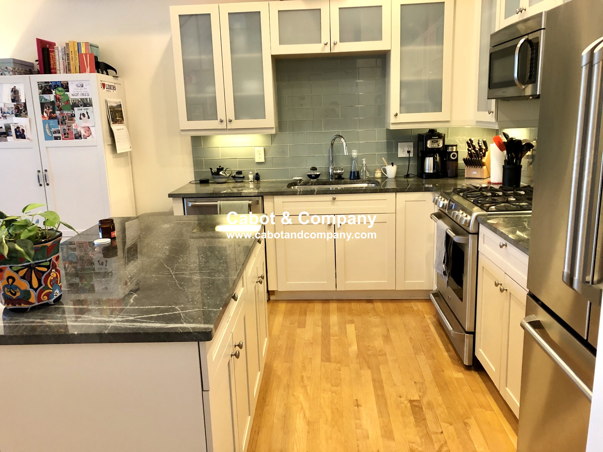 2 bed, 2.5 bath apartment for rent at 72 Hamilton St Unit 10, Cambridgeport — photo 3 of 12