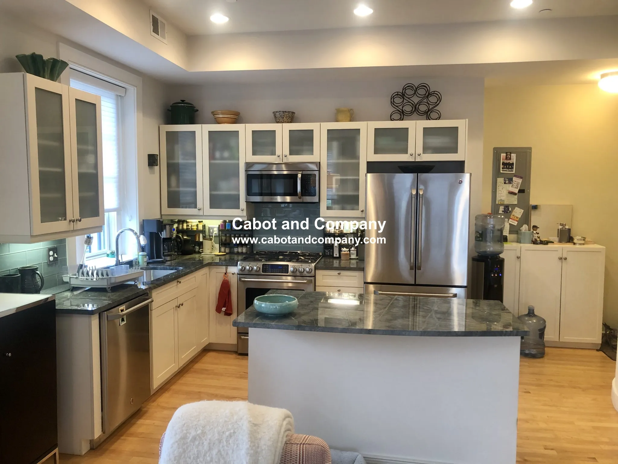 2 bed, 2.5 bath apartment for rent at 72 Hamilton St Unit 11A, Cambridgeport — photo 4 of 14