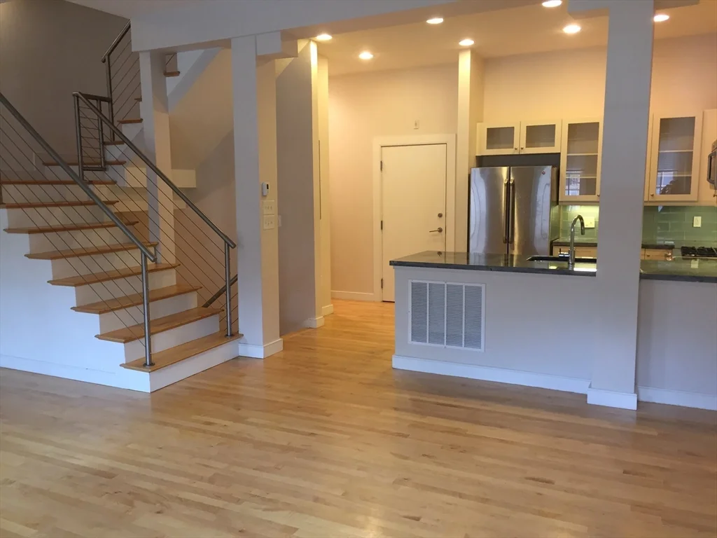 2 bed, 2 bath apartment for rent at 72 Hamilton St Unit 4, Cambridgeport — photo 1 of 9