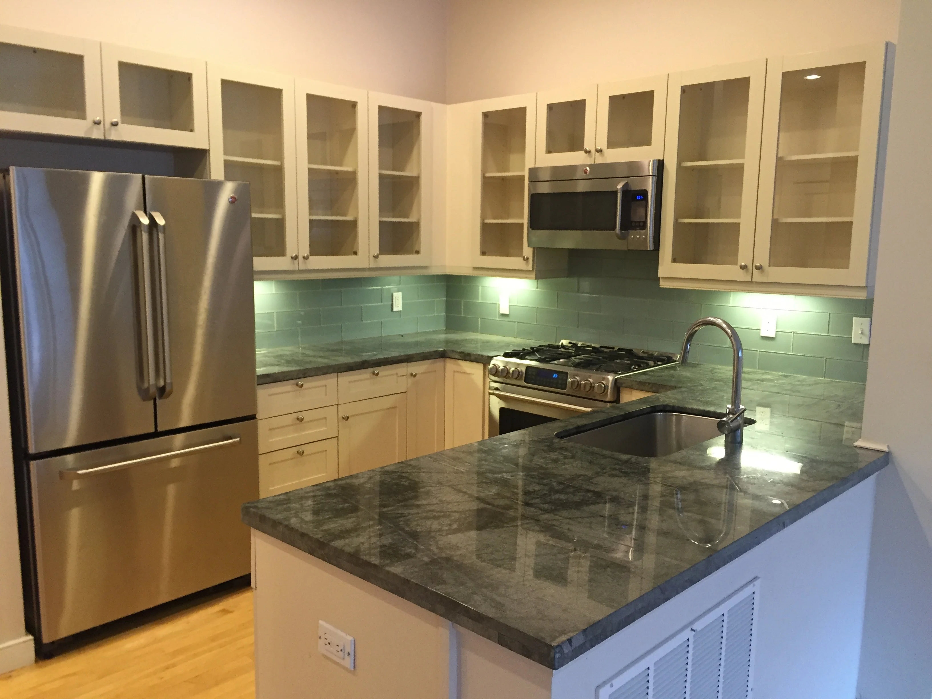 2 bed, 2.5 bath apartment for rent at 72 Hamilton St Unit 4A, Cambridgeport — photo 3 of 19