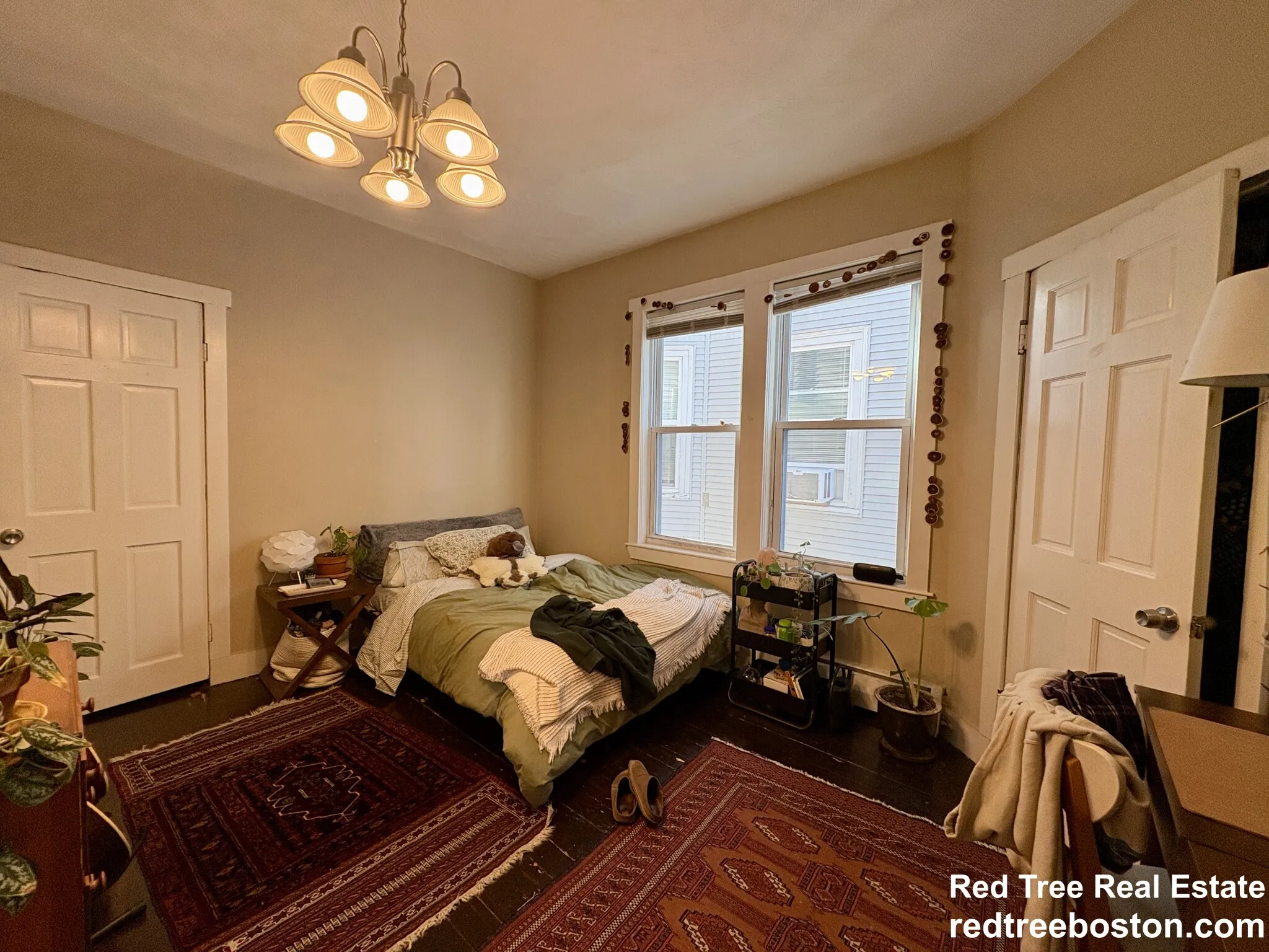 4 bed, 1.5 bath apartment for rent at 72 Hillside St Unit 2, Mission Hill — photo 10 of 31