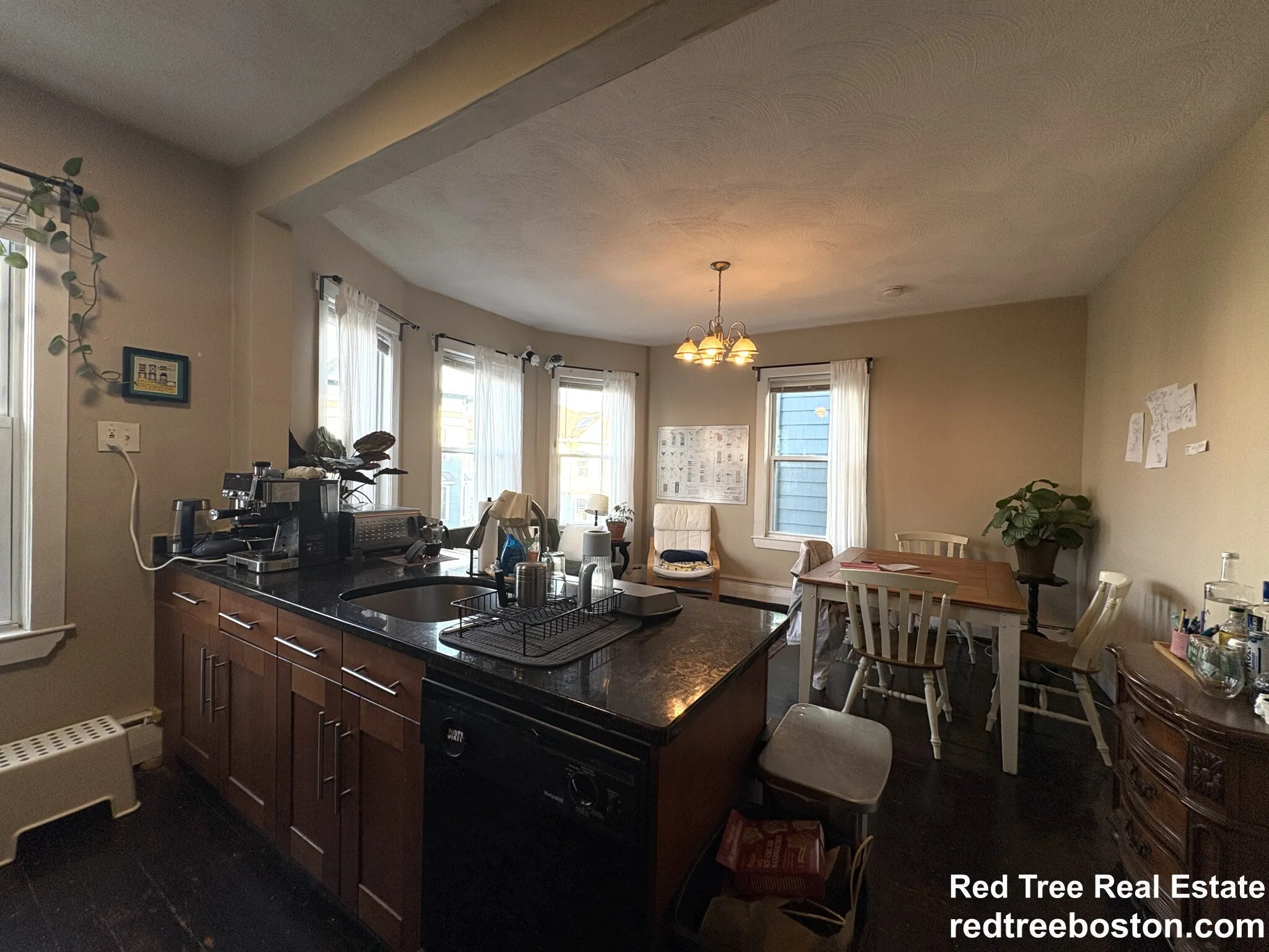4 bed, 1.5 bath apartment for rent at 72 Hillside St Unit 2, Mission Hill — photo 6 of 31