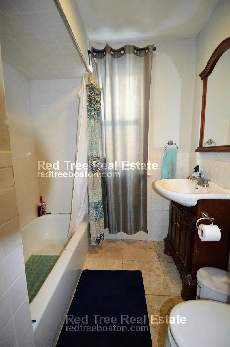 4 bed, 1.5 bath apartment for rent at 72 Hillside St Unit 2, Mission Hill — photo 29 of 31