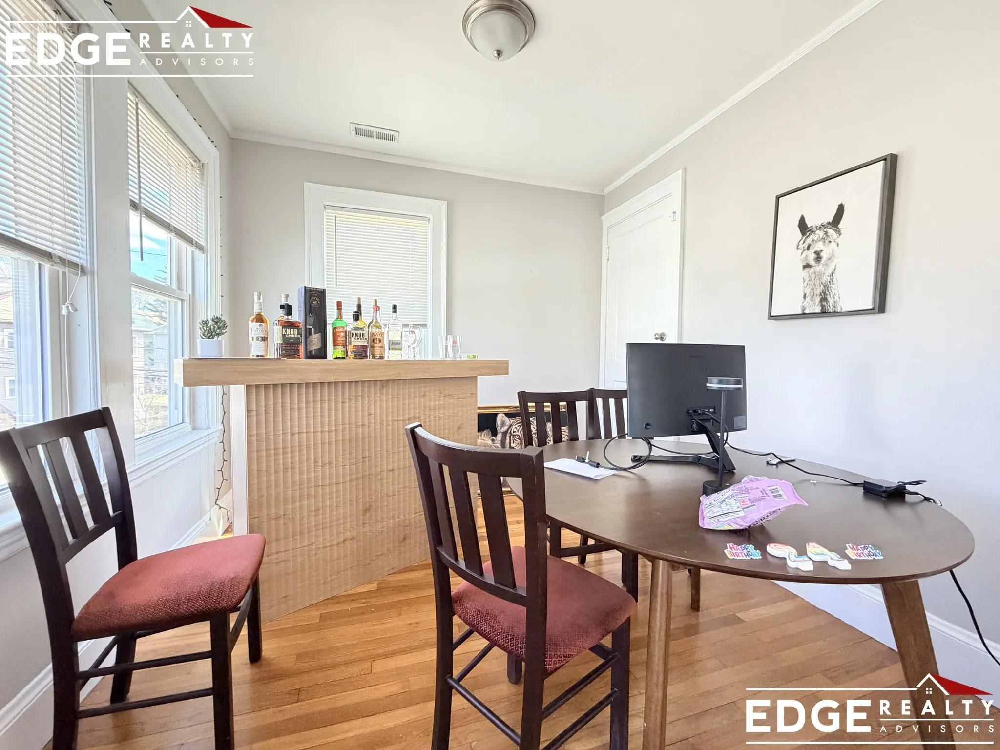 4 bed, 2 bath apartment for rent at 72 Hunnewell Ave Unit 2, Brighton — photo 5 of 13