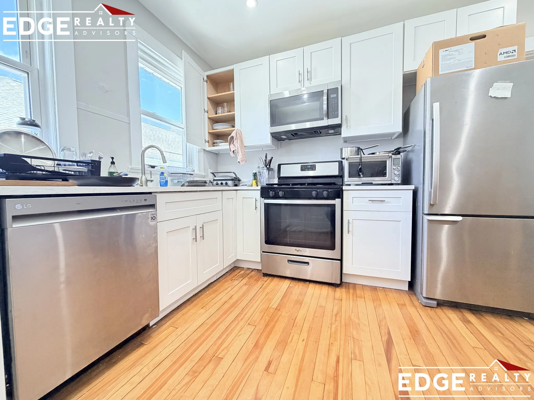 4 bed, 2 bath apartment for rent at 72 Hunnewell Ave Unit 2, Brighton — photo 1 of 13