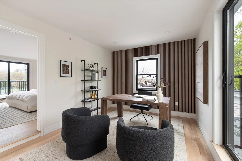 3 bed, 3 bath apartment for rent at 72 Hyde Park Ave Unit 5 & 6, Jamaica Plain — photo 7 of 24