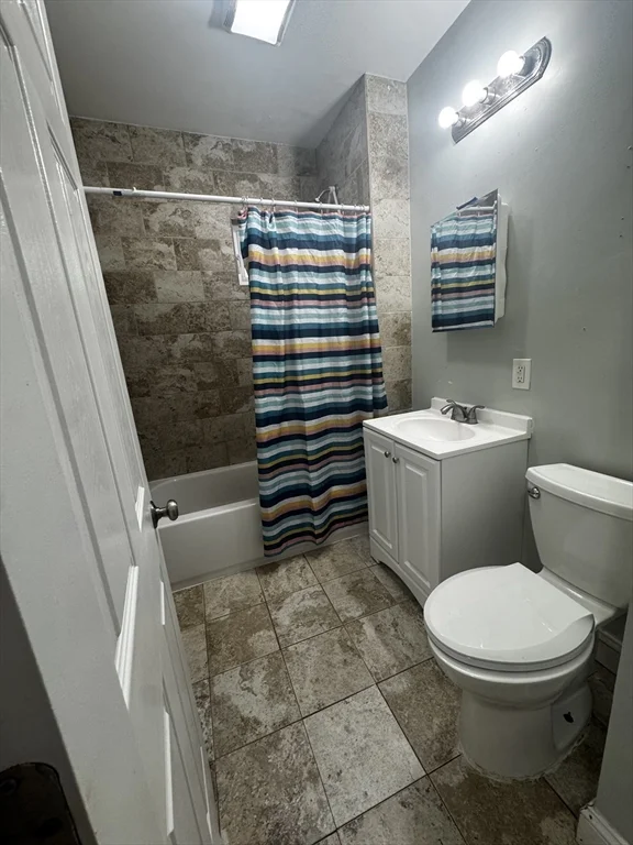 3 bed, 1 bath apartment for rent at 72 Kingsdale St Unit 1, Dorchester — photo 4 of 8