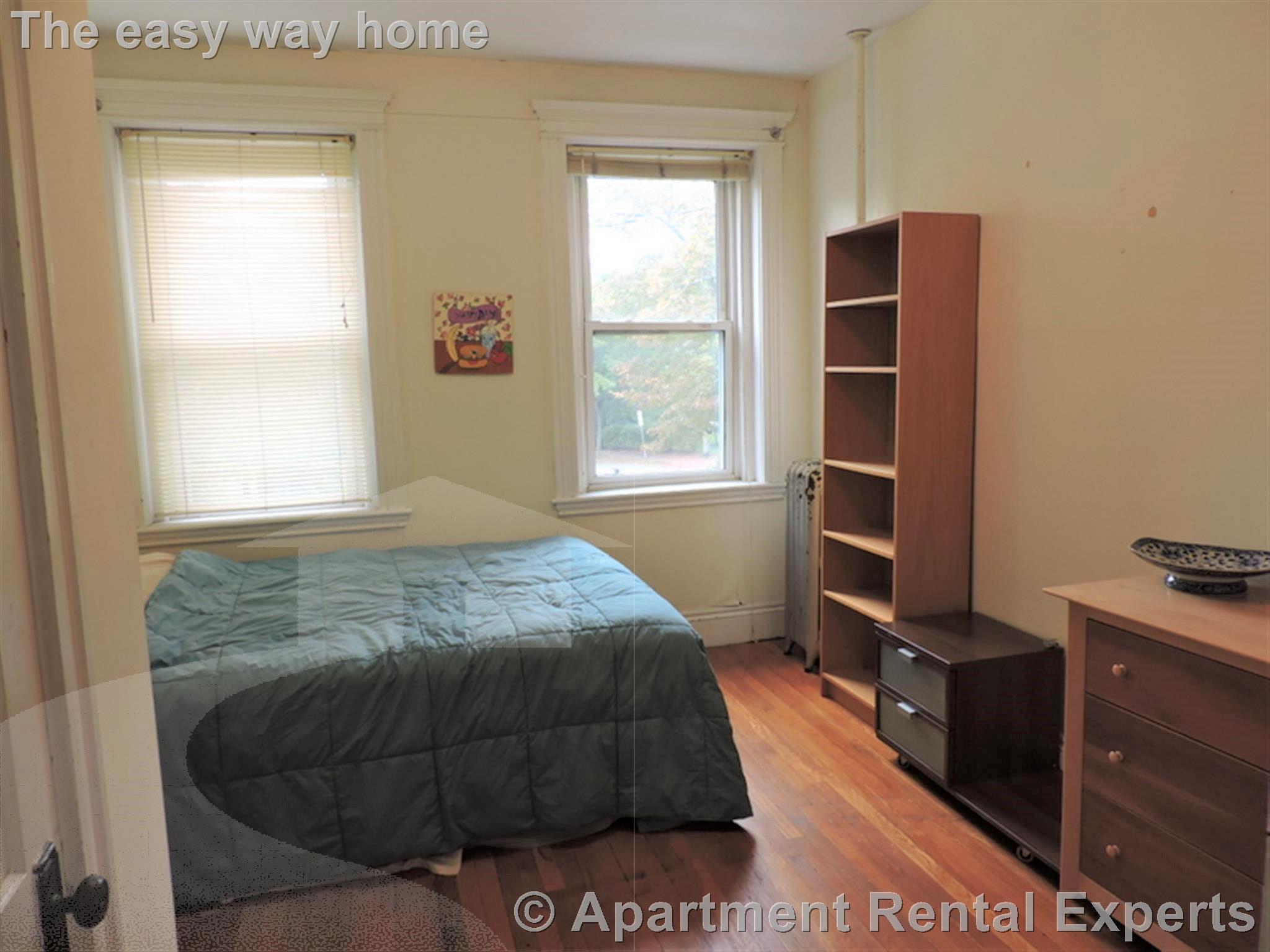 2 bed, 1 bath apartment for rent at 72 Kirkland St Unit 22, Harvard Square — photo 6 of 13