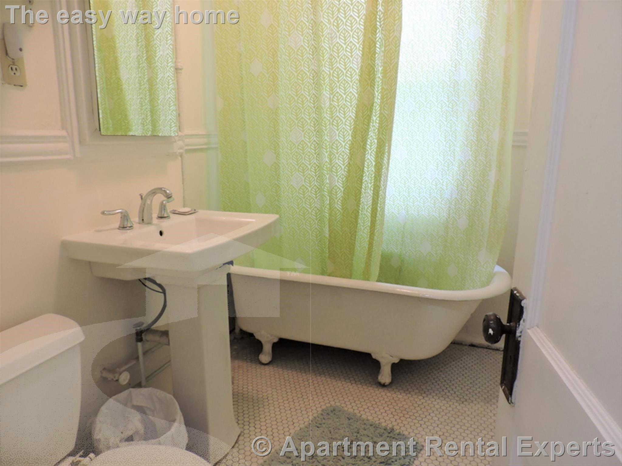 2 bed, 1 bath apartment for rent at 72 Kirkland St Unit 22, Harvard Square — photo 9 of 13