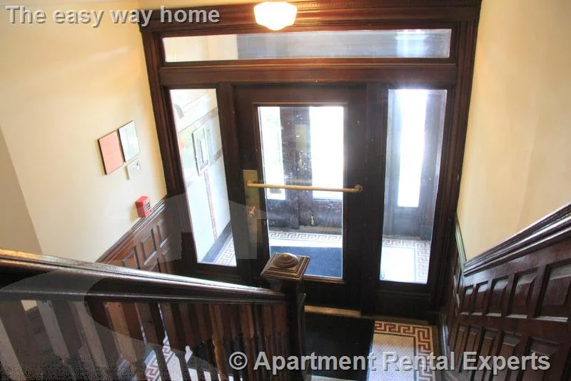 2 bed, 1 bath apartment for rent at 72 Kirkland St Unit 35, Harvard Square — photo 8 of 9