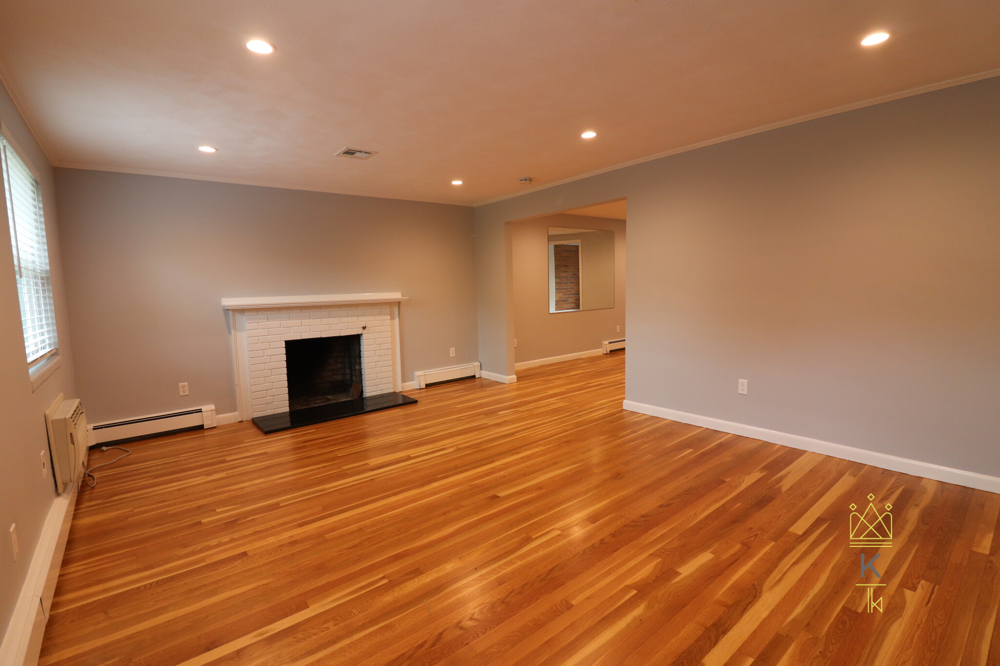 3 bed, 2 bath apartment for rent at 72 Louise Rd Unit 2, Chestnut Hill — photo 2 of 23