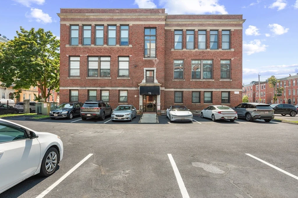 1 bed, 1 bath apartment for rent at 72 Lubec Unit 10, East Boston — photo 26 of 29