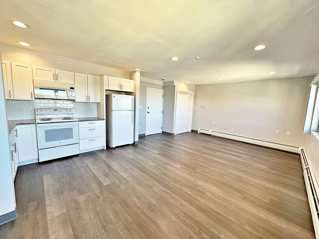 1 bed, 1 bath apartment for rent at 72 Marginal St Unit 601, East Boston — photo 5 of 21