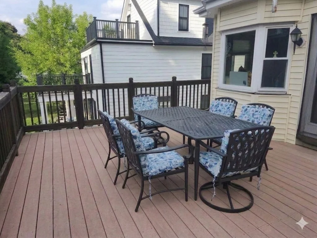 2 bed, 1 bath apartment for rent at 72 Moreland St Unit 2, Winter Hill — photo 10 of 13