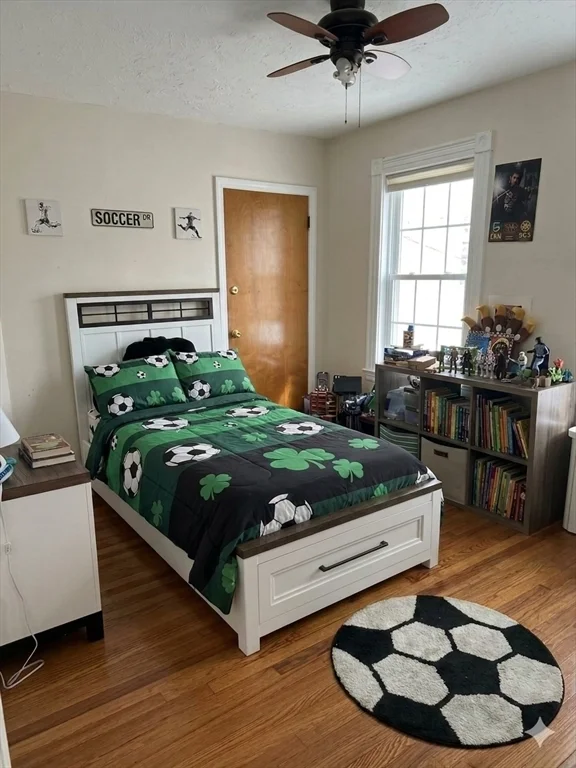 2 bed, 1 bath apartment for rent at 72 Moreland St Unit 2, Winter Hill — photo 8 of 13