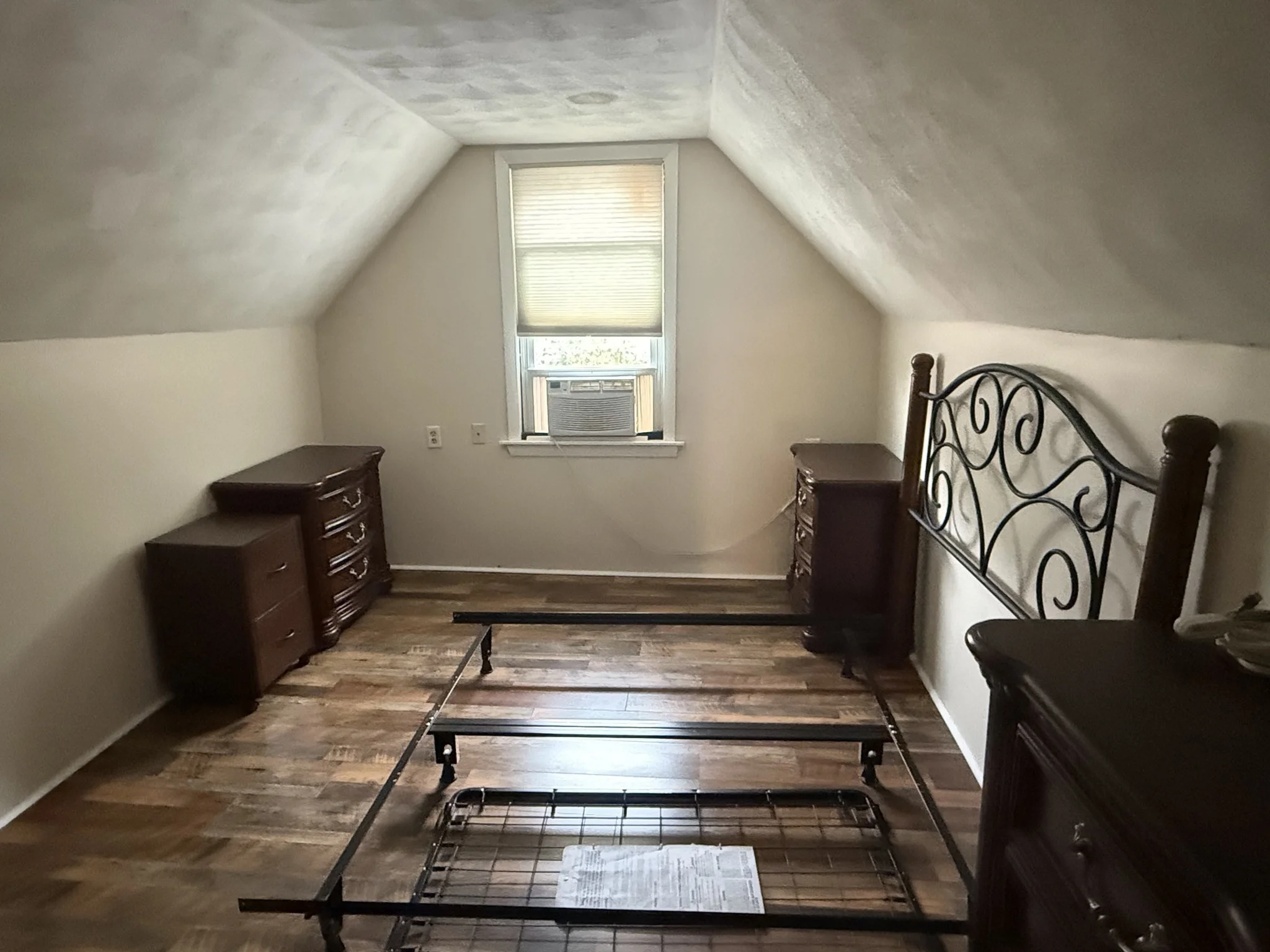 2 bed, 1 bath apartment for rent at 72 Moreland St Unit 2, Winter Hill — photo 16 of 24