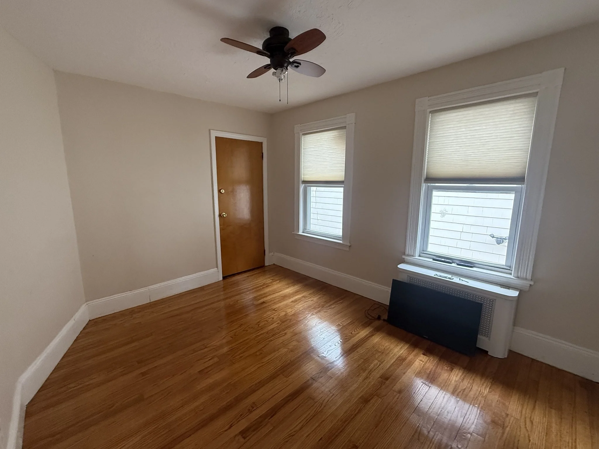 2 bed, 1 bath apartment for rent at 72 Moreland St Unit 2, Winter Hill — photo 18 of 24