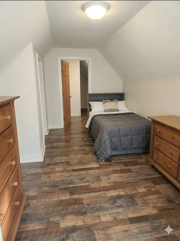 2 bed, 1 bath apartment for rent at 72 Moreland St Unit 2, Winter Hill — photo 6 of 13