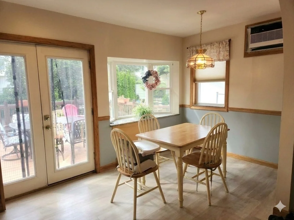 2 bed, 1 bath apartment for rent at 72 Moreland St Unit 2, Winter Hill — photo 2 of 13