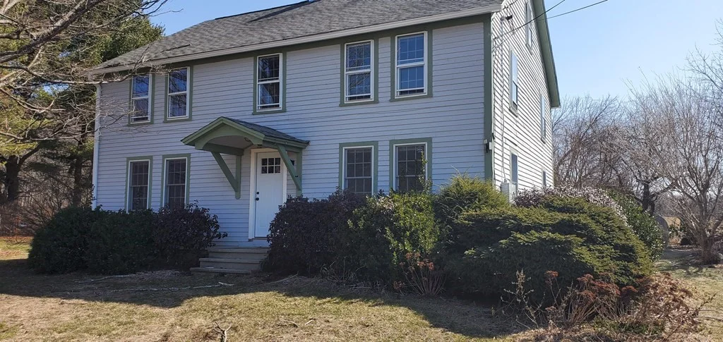 3 bed, 1 bath apartment for rent at 72 Mort Vining Unit 1, Southwick — photo 1 of 9