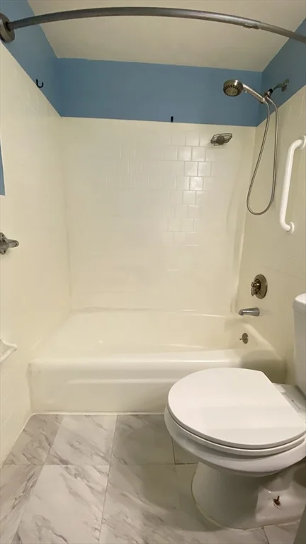 1 bed, 1 bath apartment for rent at 72 Mudge St Unit 15, Lynn — photo 7 of 7