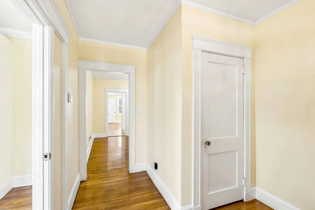 3 bed, 1 bath apartment for rent at 72 Olney St Unit 1, Dorchester — photo 17 of 28