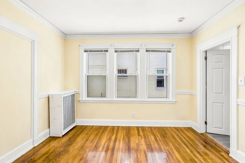3 bed, 1 bath apartment for rent at 72 Olney St Unit 1, Dorchester — photo 12 of 28
