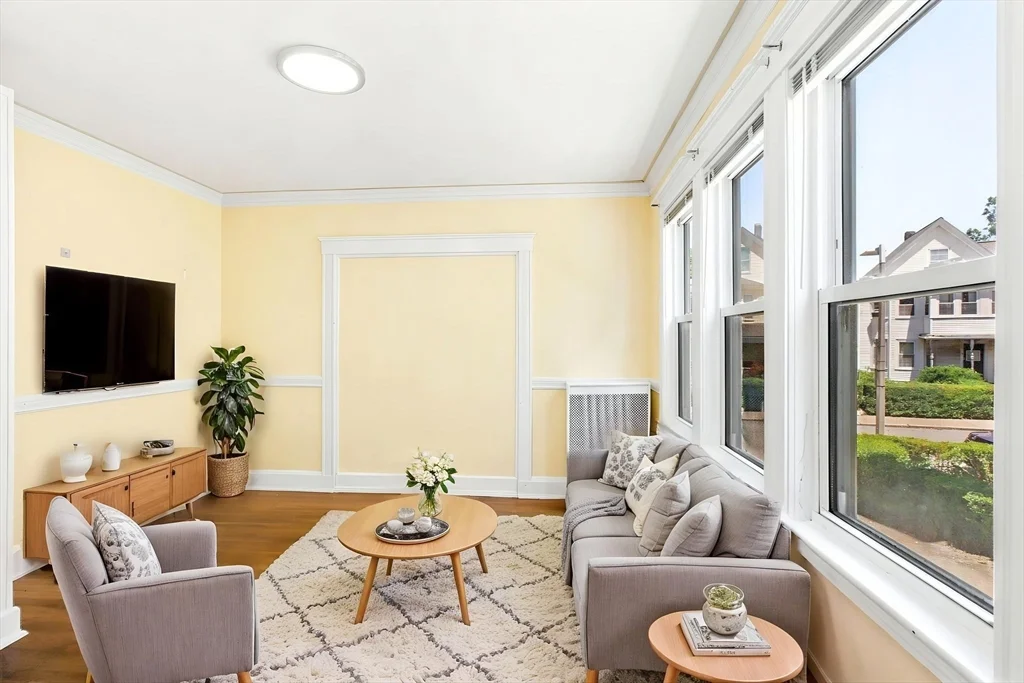 3 bed, 1 bath apartment for rent at 72 Olney St Unit 1, Dorchester — photo 11 of 28
