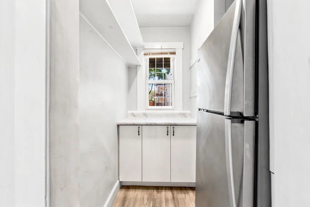 3 bed, 1 bath apartment for rent at 72 Olney St Unit 1, Dorchester — photo 9 of 28