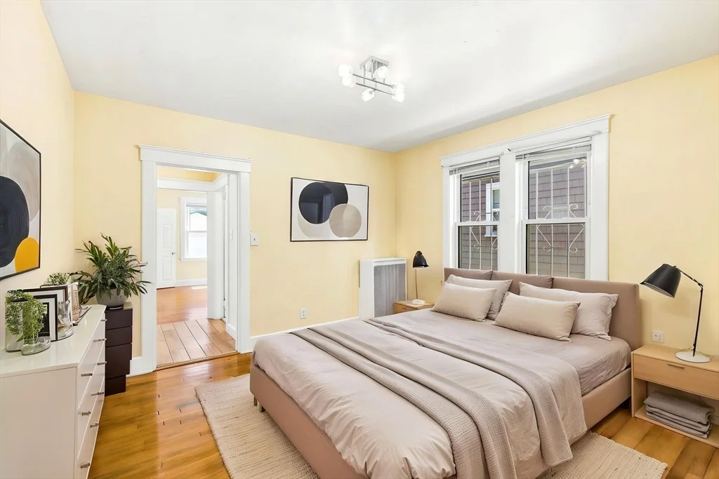 3 bed, 1 bath apartment for rent at 72 Olney St Unit 1, Dorchester — photo 19 of 28