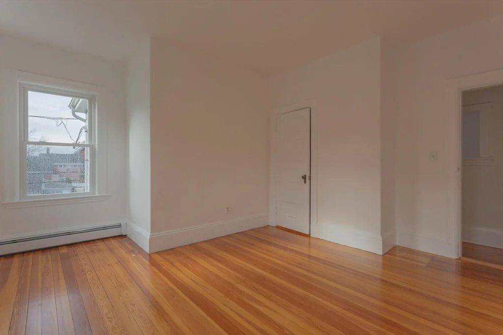 4 bed, 2 bath apartment for rent at 72 Phipps Unit 2, Quincy — photo 11 of 21