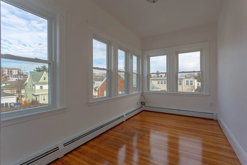 4 bed, 2 bath apartment for rent at 72 Phipps Unit 2, Quincy — photo 8 of 21