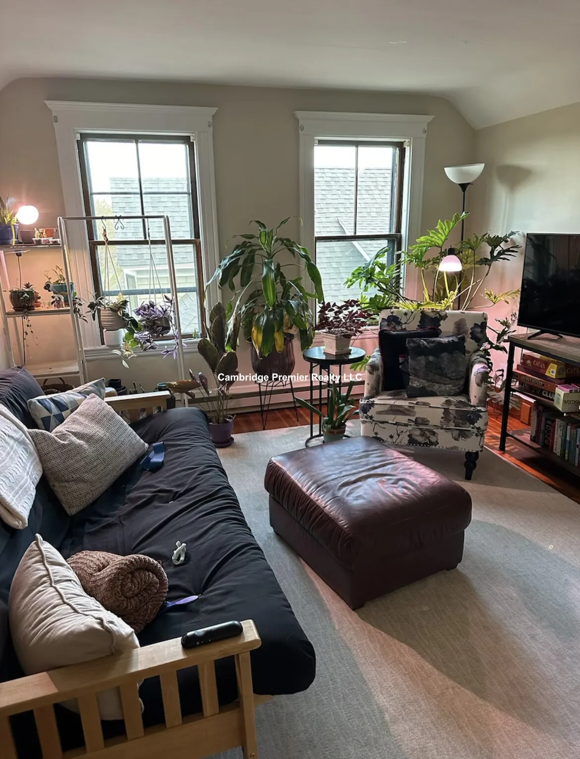 2 bed, 1 bath apartment for rent at 72 Powderhouse Blvd Unit 3, Tufts — photo 1 of 8