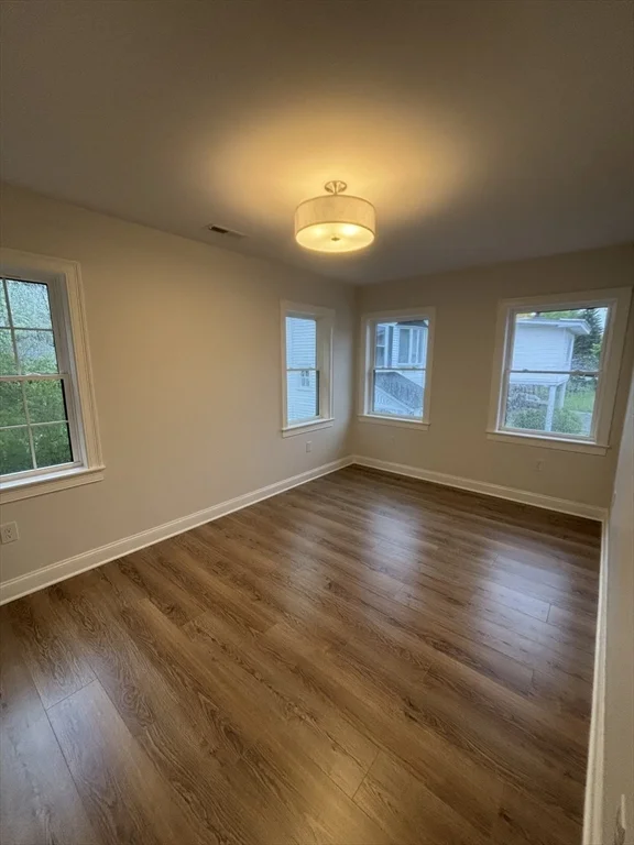 2 bed, 1 bath apartment for rent at 72 Prospect St Unit 4, Clinton — photo 9 of 18