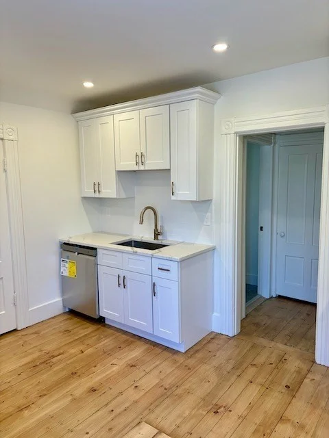 2 bed, 1 bath apartment for rent at 72 Prospect Unit 3, Clinton — photo 10 of 15