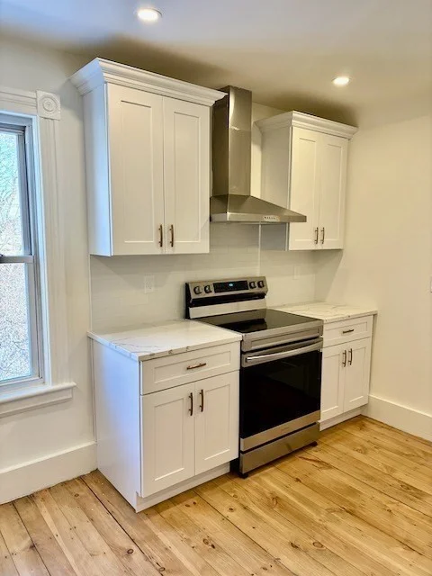 2 bed, 1 bath apartment for rent at 72 Prospect Unit 3, Clinton — photo 3 of 15