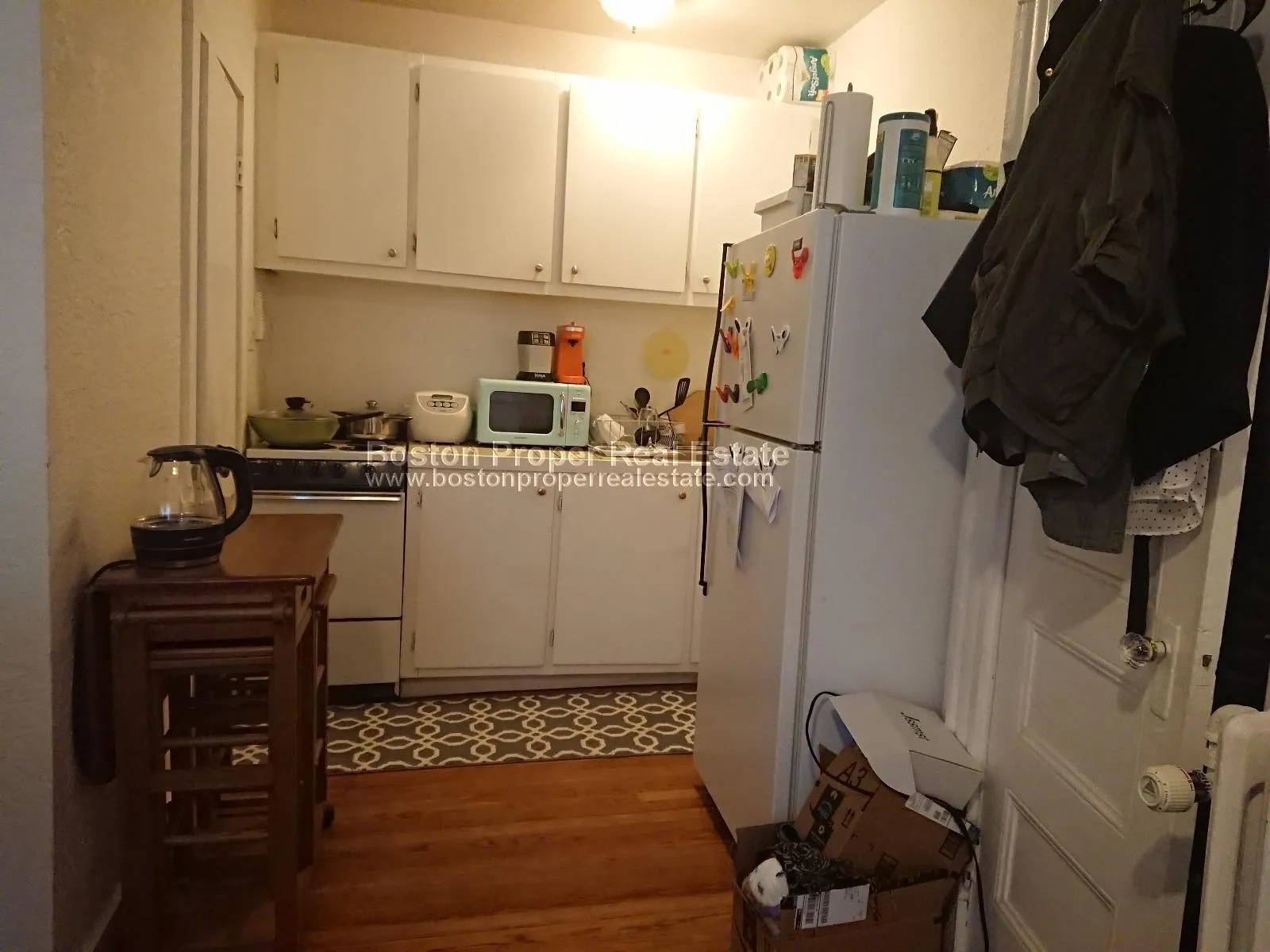 Studio bed, 1 bath apartment for rent at 72 Revere St Unit 1F, Beacon Hill — photo 2 of 4